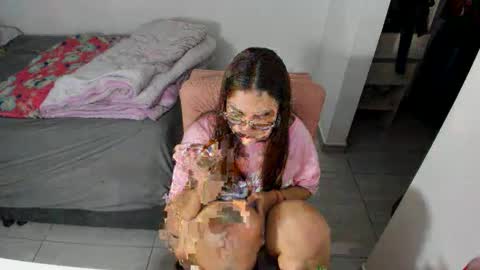 GreciaRuiz online show from May 26, 2026, 1:23 am