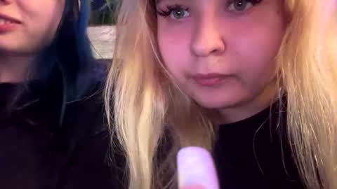 Lina 3 online show from June 7, 2026, 9:07 pm