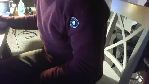 Snapshot of greenrooster1 chatting on November 25, 2025, 10:26 am greenrooster1 online show from November 25, 2025, 10:26 am