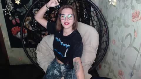 Lina online show from September 20, 2025, 12:06 pm