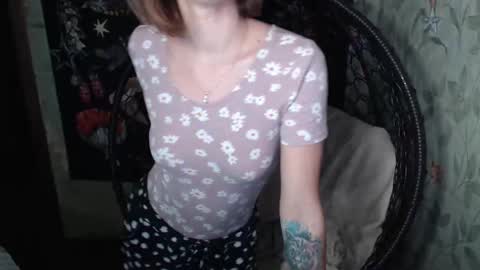 Lina online show from October 11, 2025, 12:15 pm