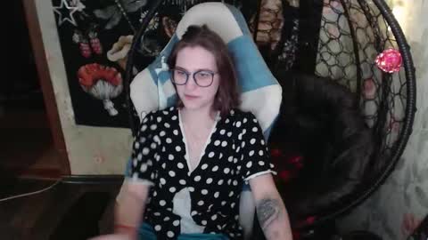 Snapshot of greenwitch9 chatting on March 16, 2026, 10:41 am Lina online show from March 16, 2026, 10:41 am