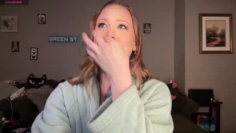 SexQueen Nikki online show from May 31, 2026, 5:04 am