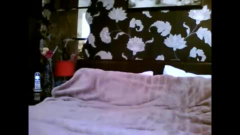 gregwest200519493 online show from February 4, 2026, 8:42 am