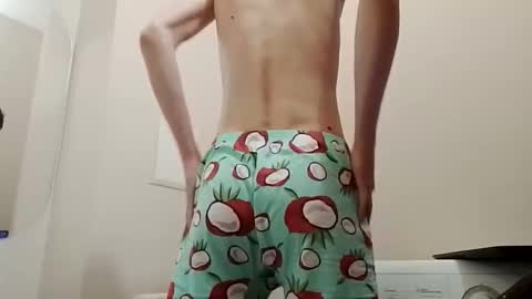 Felix online show from April 7, 2026, 7:58 pm