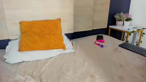 GRETA online show from March 10, 2026, 4:28 am