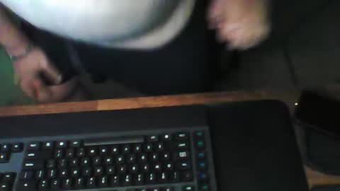 Snapshot of greyghost04 chatting on October 18, 2025, 4:41 pm greyghost04 online show from October 18, 2025, 4:41 pm