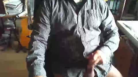 Snapshot of greyhounddog chatting on October 10, 2025, 9:52 am greyhounddog online show from October 10, 2025, 9:52 am