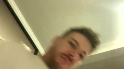 Perfectlyaveragesavage online show from December 1, 2025, 4:12 pm