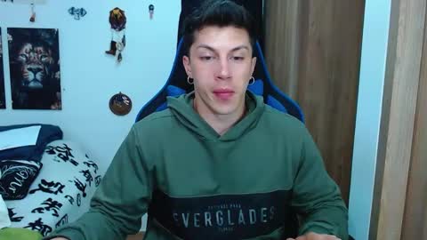 griego01 online show from February 19, 2025, 12:03 am