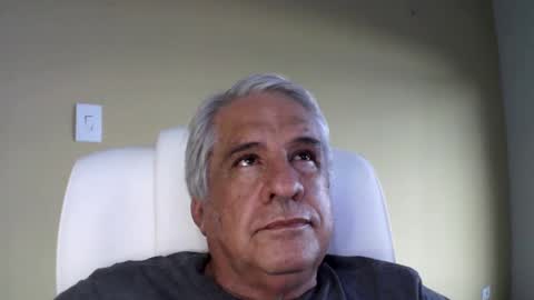 grisa01 online show from March 1, 2025, 9:15 pm