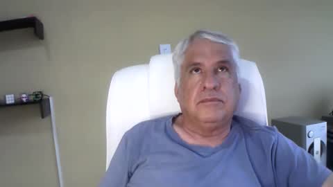 grisa01 online show from October 31, 2025, 7:26 pm