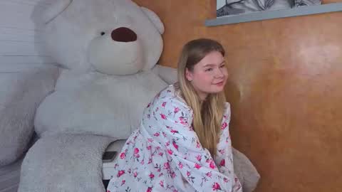 Cidny online show from November 17, 2025, 7:14 am