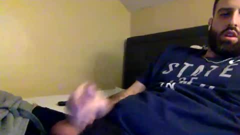 Snapshot of grobs123 chatting on February 24, 2025, 11:41 pm grobs123 online show from February 24, 2025, 11:41 pm