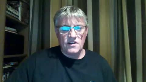 Major Tom online show from April 25, 2026, 9:23 pm