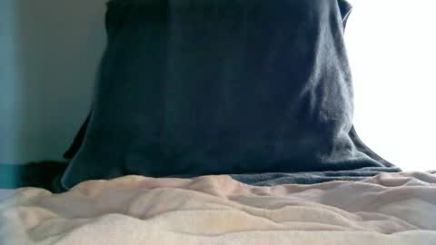 Snapshot of grownup69 chatting on November 17, 2025, 3:01 am Charlie online show from November 17, 2025, 3:01 am