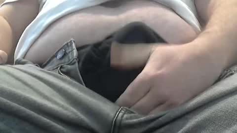 Snapshot of grrguy1 chatting on December 19, 2024, 3:19 pm GrrGuy1 online show from December 19, 2024, 3:19 pm