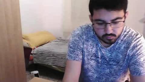 Snapshot of gsendra chatting on December 16, 2024, 5:00 pm gsendra online show from December 16, 2024, 5:00 pm