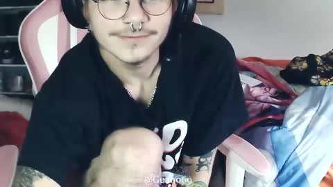 Snapshot of guano69 chatting on September 22, 2025, 5:48 pm Guano69 online show from September 22, 2025, 5:48 pm