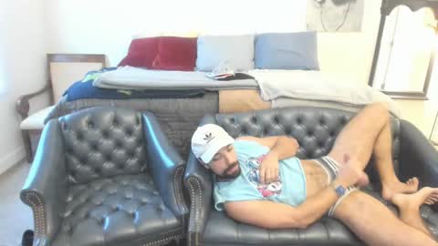 Snapshot of guccifendidior chatting on September 22, 2025, 3:47 pm guccifendidior online show from September 22, 2025, 3:47 pm