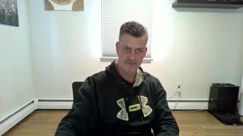 gudguy2025 online show from December 4, 2025, 3:21 pm