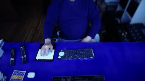 guesswhatigot2 online show from September 13, 2025, 12:05 pm