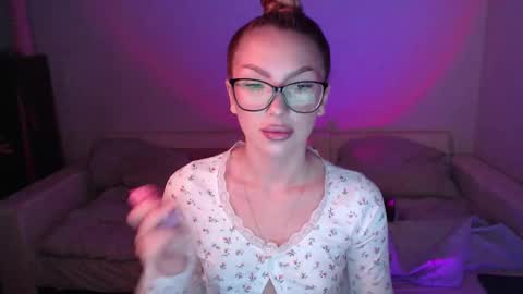 Snapshot of guilty_pleasureee chatting on November 11, 2025, 8:53 pm Marta online show from November 11, 2025, 8:53 pm