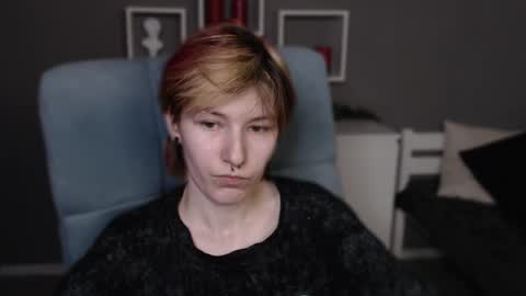 guitarandangell online show from April 19, 2026, 6:10 pm