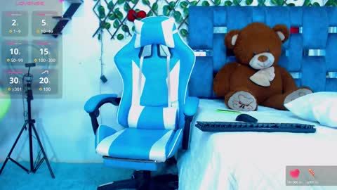 Hakim online show from March 9, 2025, 2:43 pm