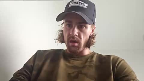 Jamie online show from October 19, 2025, 2:34 am