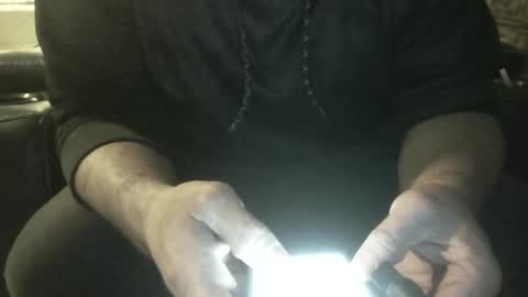 guy8inches4u online show from September 21, 2025, 3:46 pm