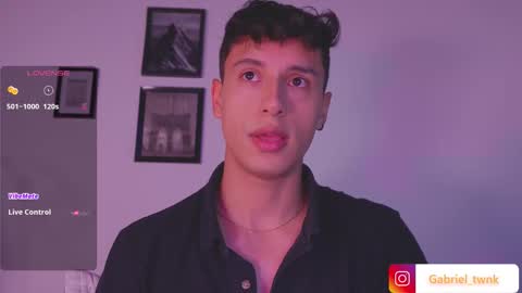 Snapshot of guy_twinks chatting on February 15, 2026, 5:48 am Gabriel online show from February 15, 2026, 5:48 am