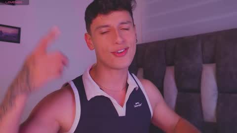 Snapshot of guy_twinks chatting on February 28, 2026, 7:09 am Gabriel online show from February 28, 2026, 7:09 am