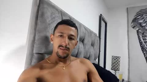 Snapshot of guykarim chatting on September 26, 2025, 1:20 am karim online show from September 26, 2025, 1:20 am