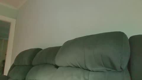 Snapshot of guynaked105 chatting on September 29, 2025, 11:48 am guynaked105 online show from September 29, 2025, 11:48 am