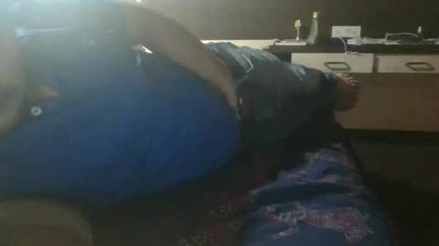 guywith85mm online show from December 25, 2024, 12:47 pm