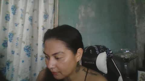 gwen_angel online show from February 9, 2026, 8:07 am