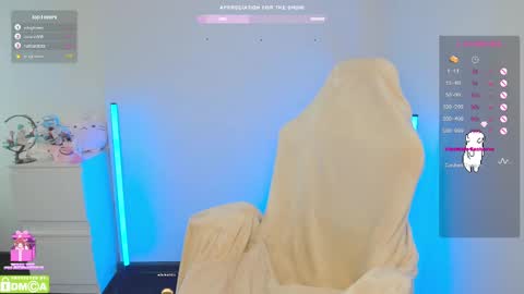 Snapshot of gylaxie chatting on February 26, 2025, 11:52 am online show from February 26, 2025, 11:52 am