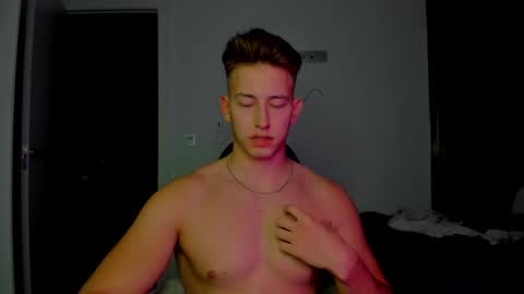 Oliver online show from February 3, 2026, 10:59 pm