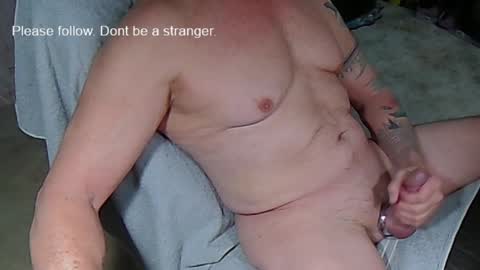 Snapshot of gymfriendly chatting on December 8, 2024, 7:32 pm GYMfriendly online show from December 8, 2024, 7:32 pm