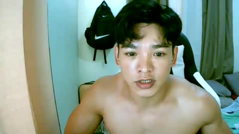 Snapshot of gymnasmenos chatting on March 14, 2026, 4:51 am AJ online show from March 14, 2026, 4:51 am