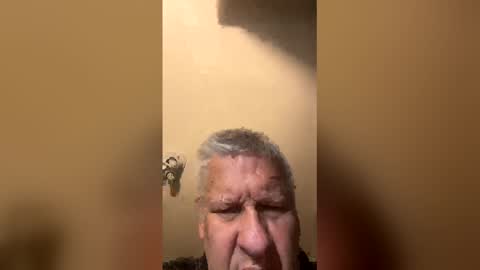 gymrat1123 online show from April 22, 2026, 1:52 am