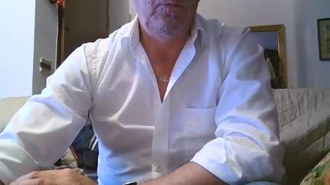 gyrdy online show from January 4, 2025, 5:58 pm