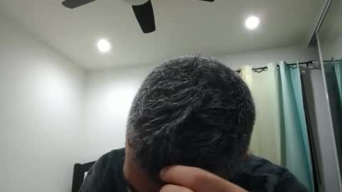 h0nest84 online show from February 2, 2026, 7:18 am