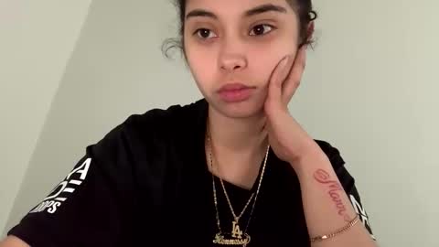 h3nnynlace online show from March 10, 2026, 5:51 pm