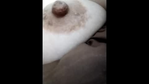 hachi_sweetbabie online show from January 18, 2026, 9:51 pm