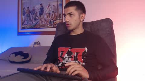 HADEZ online show from November 17, 2025, 4:46 pm