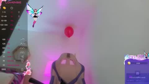 Hadid online show from February 17, 2026, 7:09 pm