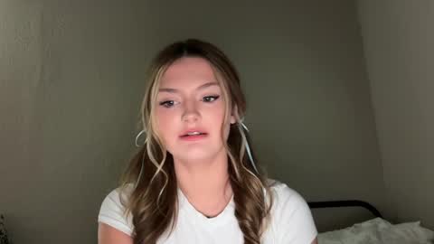 Follow my FREE OnlyFans for a Sexy Surprise   online show from June 3, 2026, 2:14 am