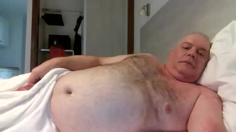 Snapshot of haggisstop chatting on January 17, 2026, 5:27 pm haggisstop online show from January 17, 2026, 5:27 pm